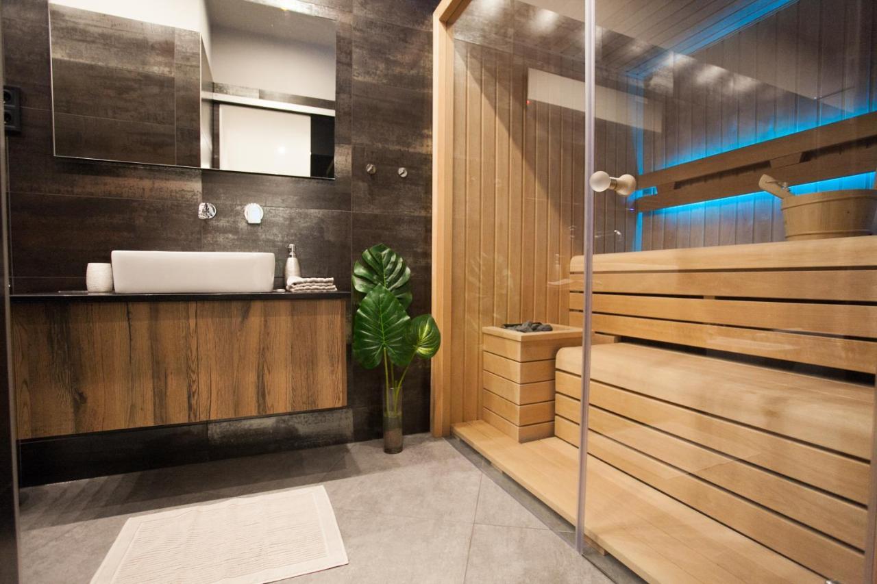 Stylish Loft With Finnish Sauna Budapest Exterior photo